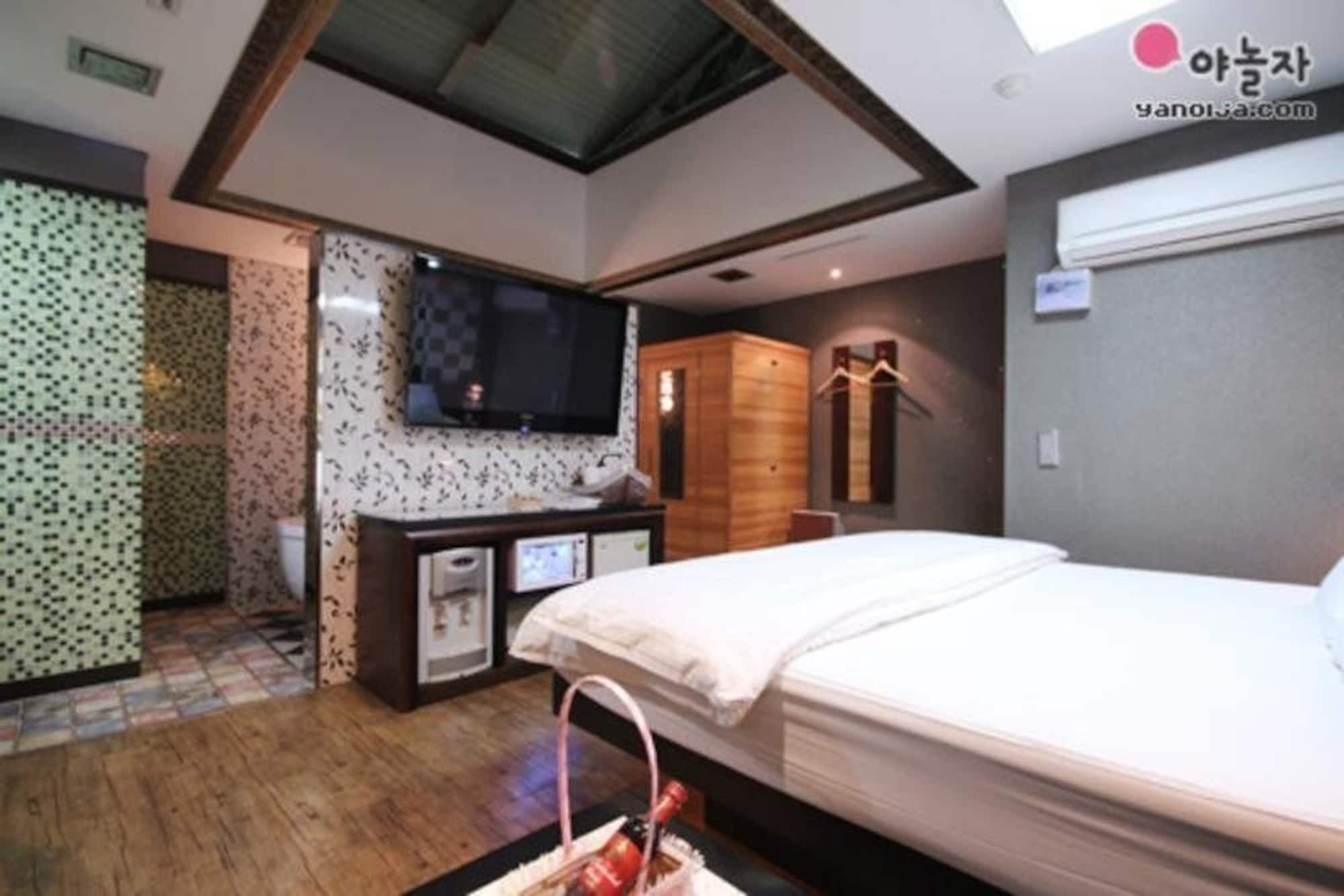 Sugar Hotel Gyeongju Buitenkant foto